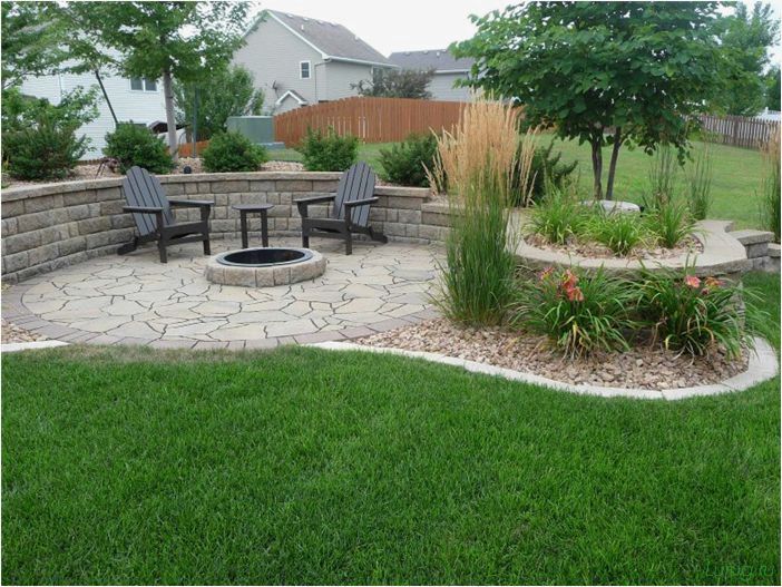 (трава, газона) Какая трава лучше для газона — какие семена выбрать, выбор смеси, посадка в грунт