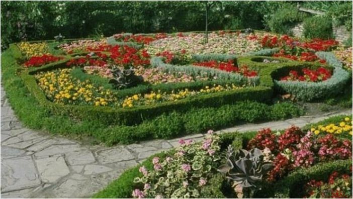 (цветочная, клумба, идеи, оформления, схема, посадки) Цветочная клумба: идеи оформления, схема посадки растений, инструкция для начинающих, из многолетников и однолетников