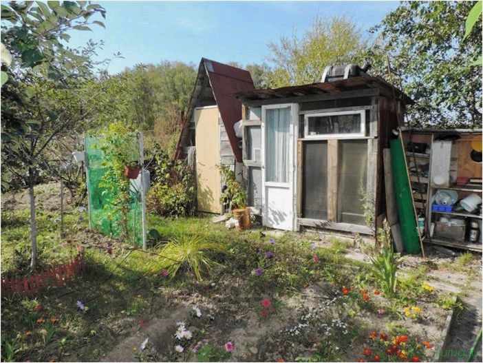 (участок, соток, схемы, вариантов) Участок 8 соток: схемы вариантов планировки, провод коммуникаций, декор, украшение участка, где поставить дом